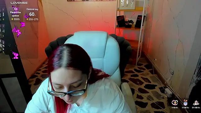 NiickyJones online show from September 2025 09:30:01 PM