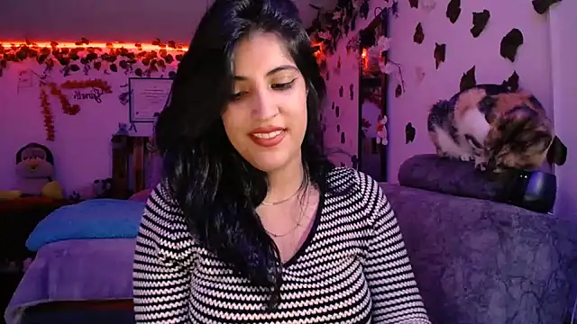 azahar  ziiz online show from January 2025 03:44:02 AM