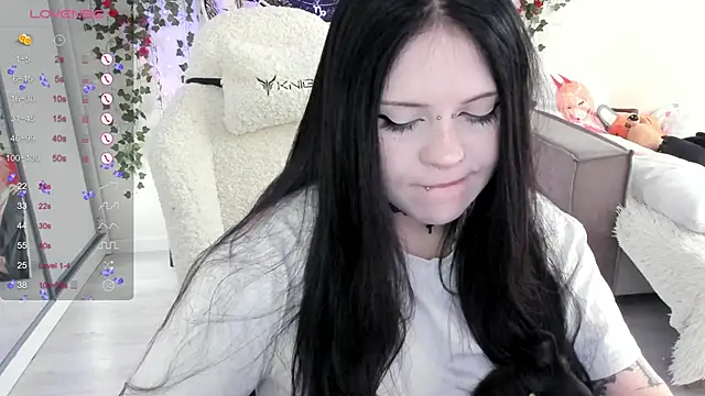 SelenaCute online show from September 2025 06:39:02 AM