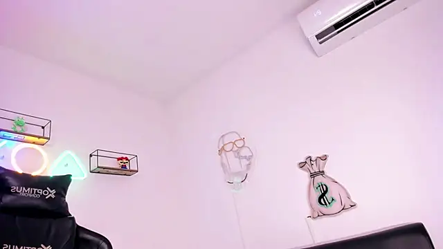 eileen tanihara online show from March 2025 03:30:02 AM