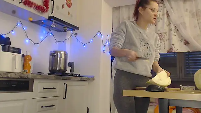 Tasty Shape online show from February 2025 03:39:01 PM