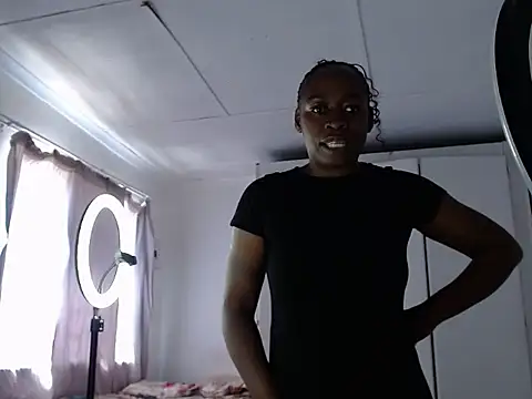 Devine85 online show from October 2025 10:49:01 AM