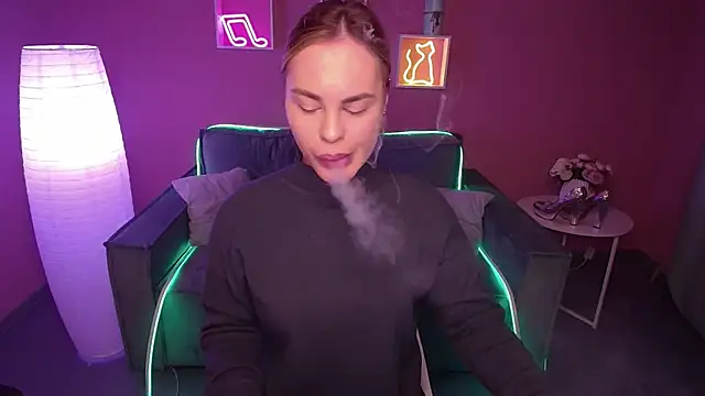 RikaRaily online show from December 2024 06:01:01 AM