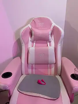 Felicia smok3 online show from April 2026 02:43:01 AM