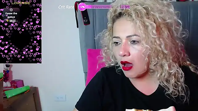Snapshot of MariaJoseBarraza chatting on February 2025 10:43:02 PM MariaJoseBarraza online show from February 2025 10:43:02 PM