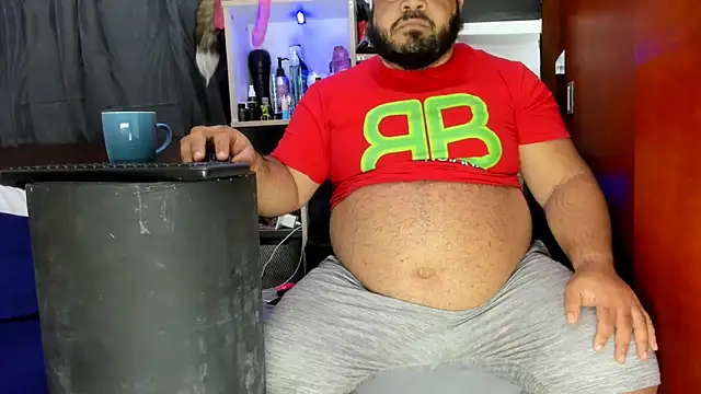 Snapshot of Latino_bigcock chatting on January 2025 12:49:01 AM Latino bigcock online show from January 2025 12:49:01 AM