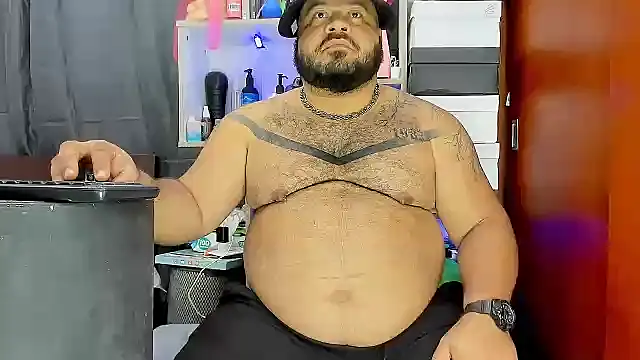 Snapshot of Latino_bigcock chatting on March 2025 01:37:02 AM Latino bigcock online show from March 2025 01:37:02 AM