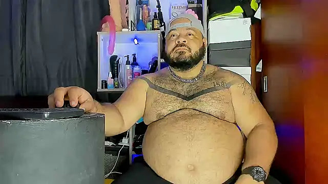 Snapshot of Latino_bigcock chatting on March 2025 02:29:02 AM Latino bigcock online show from March 2025 02:29:02 AM