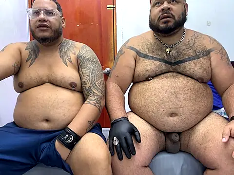 Snapshot of Latino_bigcock chatting on September 2025 08:19:01 PM Latino bigcock online show from September 2025 08:19:01 PM