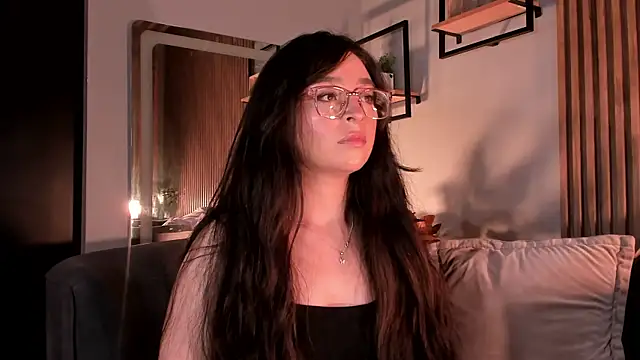 Snapshot of Eva_Macalliter chatting on July 2026 10:31:01 PM Eva Macalliter online show from July 2026 10:31:01 PM
