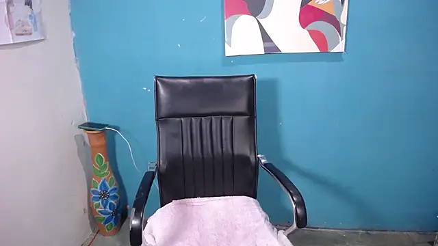 Sunny rayz  online show from October 2025 12:14:02 PM