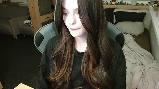 juice-peach online show from March 2025 10:04:02 PM
