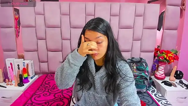 Bich Anal  online show from March 2025 01:40:02 PM