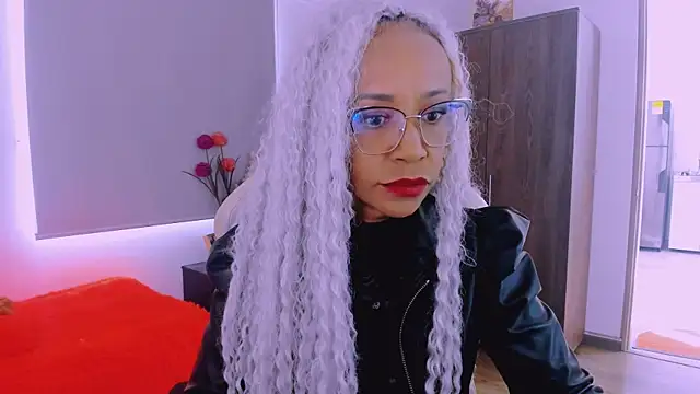 Snapshot of ScarlettMalbec chatting on July 2026 08:55:01 PM ScarlettMalbec online show from July 2026 08:55:01 PM