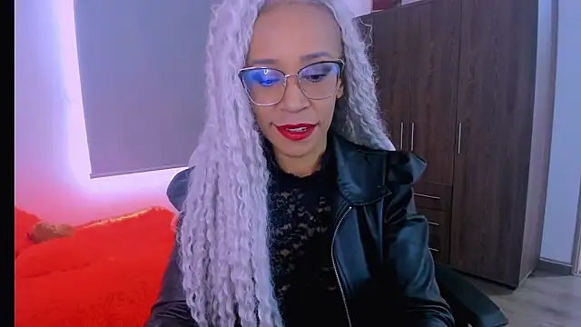 Snapshot of ScarlettMalbec chatting on July 2026 09:35:01 PM ScarlettMalbec online show from July 2026 09:35:01 PM