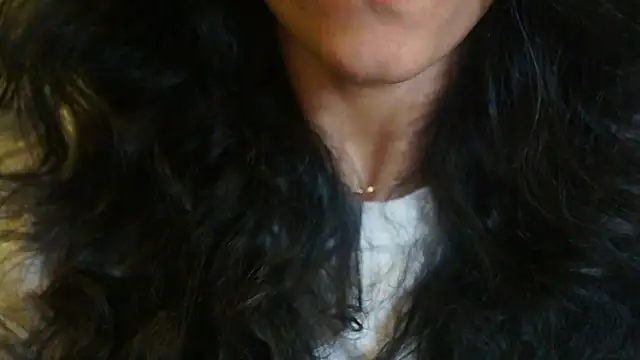 -AyeshaSinghania- online show from April 2026 11:36:01 AM