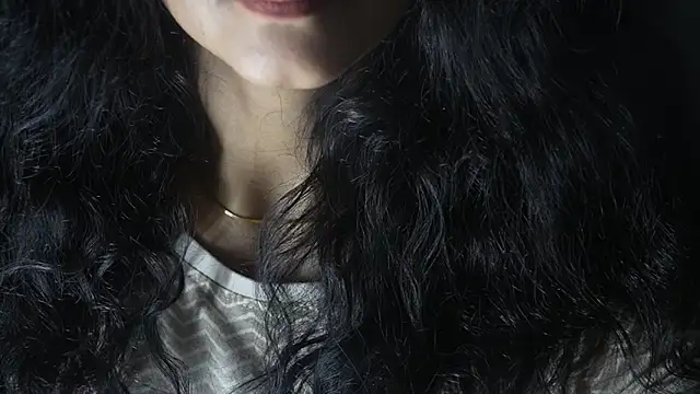 Snapshot of -AyeshaSinghania- chatting on May 2026 09:05:01 AM -AyeshaSinghania- online show from May 2026 09:05:01 AM