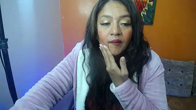 daleska ayala 1 online show from January 2025 09:25:02 PM