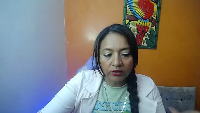 daleska ayala 1 online show from February 2025 06:35:01 PM