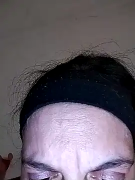 Snapshot of BustyBabyOfficial chatting on January 2025 02:07:02 PM BustyBabyOfficial online show from January 2025 02:07:02 PM