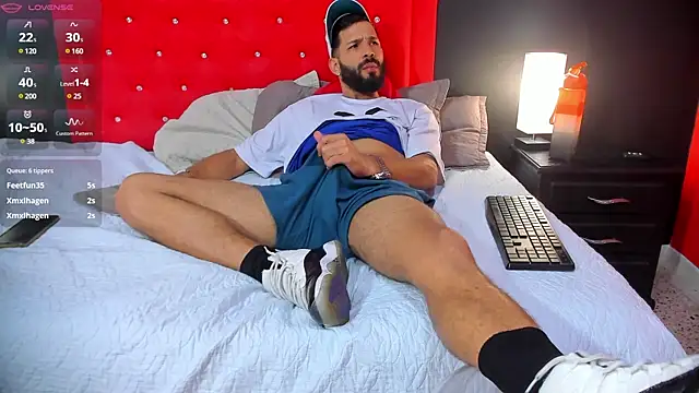Snapshot of Thiagogomez chatting on January 2025 03:49:02 PM Thiagogomez online show from January 2025 03:49:02 PM