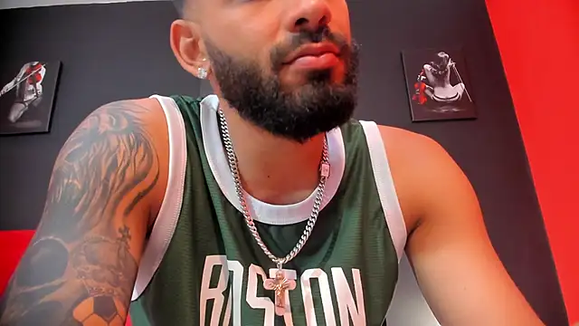 Snapshot of Thiagogomez chatting on January 2025 03:26:01 PM Thiagogomez online show from January 2025 03:26:01 PM