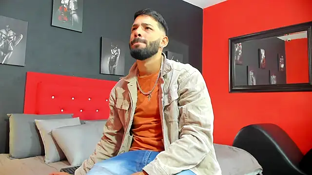 Snapshot of Thiagogomez chatting on September 2025 12:27:02 PM Thiagogomez online show from September 2025 12:27:02 PM