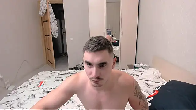 OliviaLukas online show from December 2024 08:43:01 PM