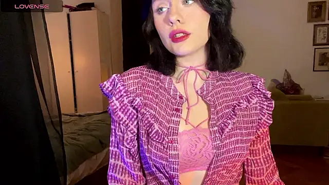 sunshine lina online show from December 2024 07:54:01 PM