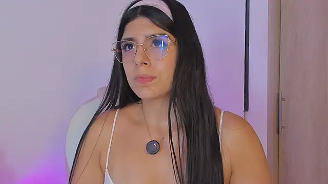 AnastaciaBlake online show from November 2025 05:52:01 AM