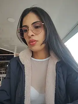 Astrid-- online show from June 2026 02:40:02 PM