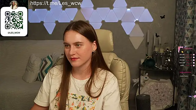 HarleyDeess online show from October 2025 07:01:02 PM