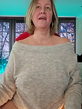 Snapshot of MarleneBloem chatting on January 2025 01:47:01 PM MarleneBloem online show from January 2025 01:47:01 PM