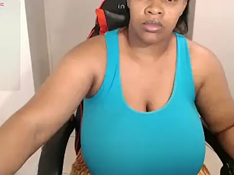 bustylisa1983 online show from February 2025 02:04:02 PM