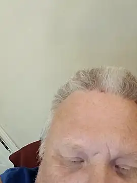 Snapshot of Jbirdb48 chatting on November 2025 06:52:02 PM Jbirdb48 online show from November 2025 06:52:02 PM