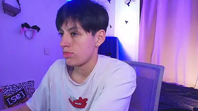 Snapshot of 9_Fernanda_9 chatting on October 2025 08:36:02 AM 9 Fernanda 9 online show from October 2025 08:36:02 AM