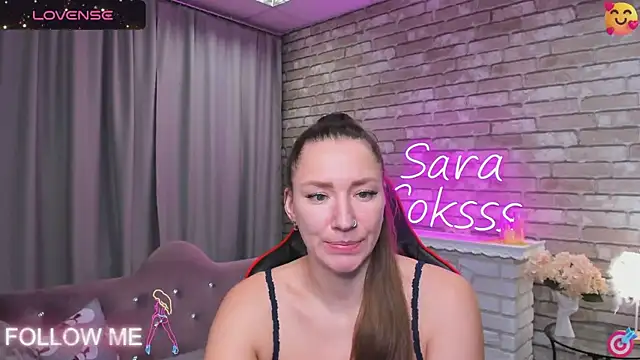 Snapshot of SarahCoksss chatting on January 2025 04:02:01 AM SarahCoksss online show from January 2025 04:02:01 AM