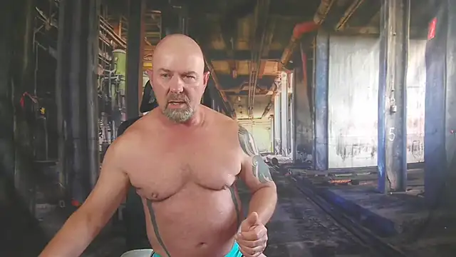 ManlyPrisonGuy online show from June 2026 02:33:01 PM