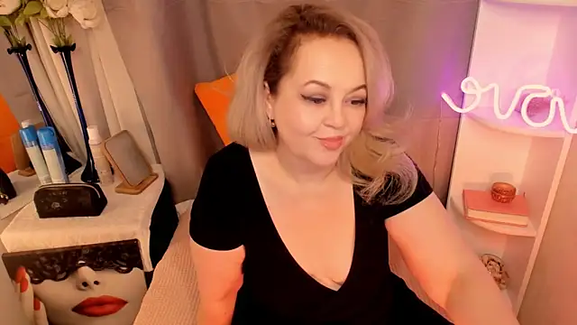 ShannaKingson online show from February 2025 10:32:01 PM