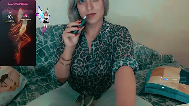 ElysonLang online show from October 2025 06:16:02 PM