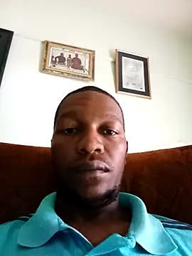 Snapshot of Vuyokaki chatting on October 2025 04:55:02 AM Vuyokaki online show from October 2025 04:55:02 AM