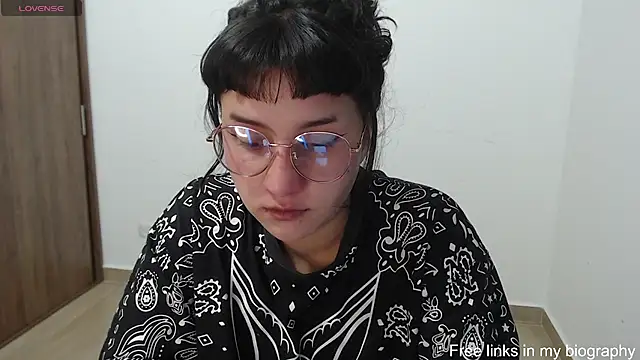 A LittlePrinces online show from February 2025 11:04:02 PM