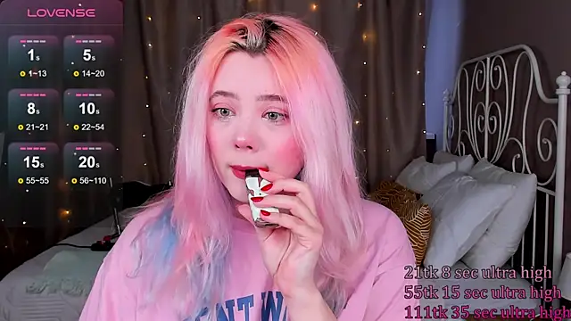   KawaiiYuki   online show from March 2025 08:48:01 AM