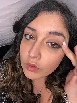 Novababy18 online show from December 2025 01:33:01 AM