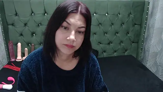 AdaFawxx online show from January 2025 09:13:02 AM