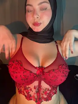 aneesa darzi online show from October 2025 10:30:01 PM