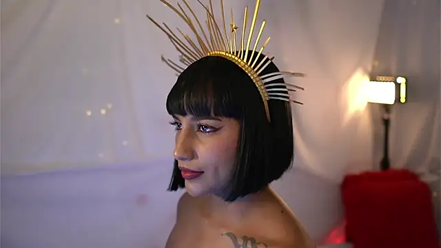 Snapshot of JulietaWinona chatting on January 2025 10:13:02 PM JulietaWinona online show from January 2025 10:13:02 PM