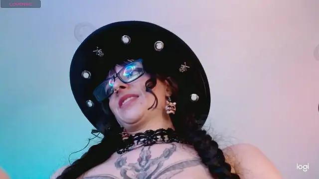 Kizzuky online show from February 2025 05:12:02 AM