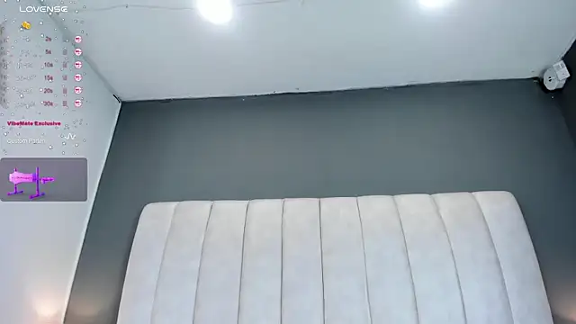 Ashleyy23x online show from February 2025 07:35:02 PM