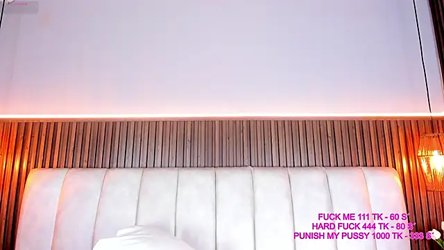 Ashleyy23x online show from March 2026 07:39:01 PM